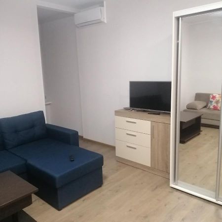 Cozy Gagarin Plaza Apartment Odessa Ngoại thất bức ảnh